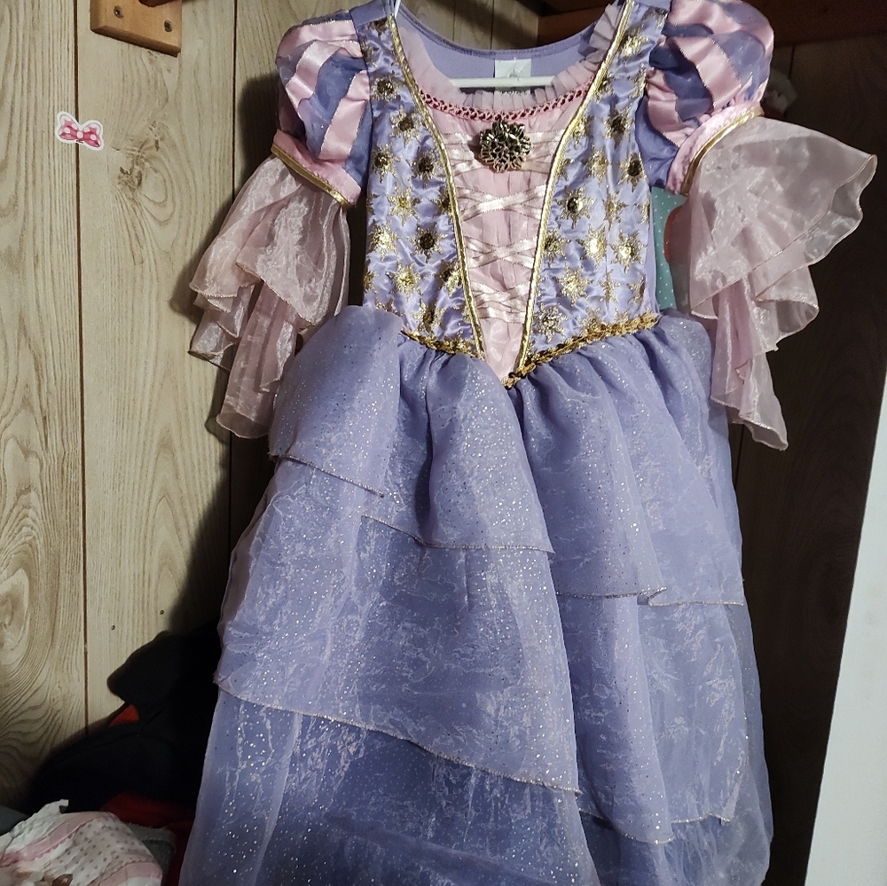 Disney Rapunzel Dress size 7/8